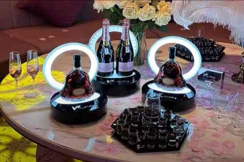 双鸭山夜总会招聘,双鸭山高端KTV,高端待遇应有尽有